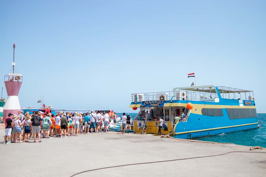 Conquest 2 Hour Semi Submarine with snorkeling from Hurghada - Quick points before you book
