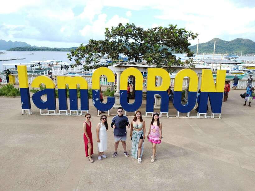 Coron: Island Tour B w/ Snorkeling & Lagoon Adventures - Skeleton Wreck at a beginner-friendly depth