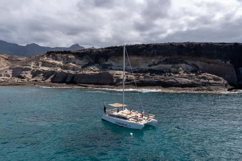Costa Adeje: Catamaran Tour, Snorkelling, Snacks & Drinks - The swimming and snorkelling stop