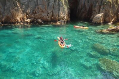 Costa Brava Kayaking and Snorkeling Small Group Tour with Lunch