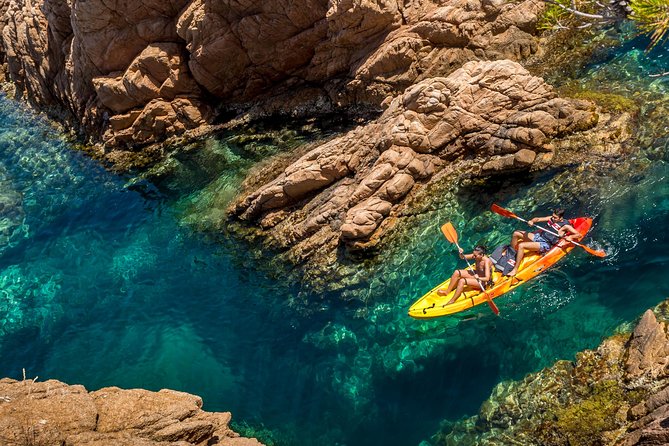 Costa Brava Kayaking and Snorkeling Small Group Tour with Lunch - Lunch and free time after the water