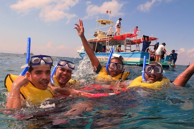 Cozumel Coral Reef Snorkeling by Glass Bottom Boat with Guide - Stop one: Villa Blanca Wall