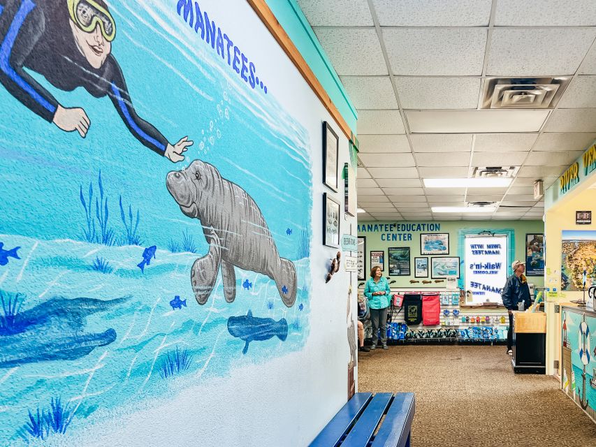 Crystal River: Manatee Snorkel Tour w/ In-Water Photographer - The 25-minute briefing at River Ventures