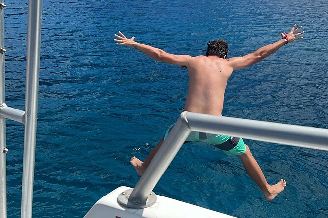 Culebra Snorkeling and beach Day Experience by boat - What lunch and drinks are really like