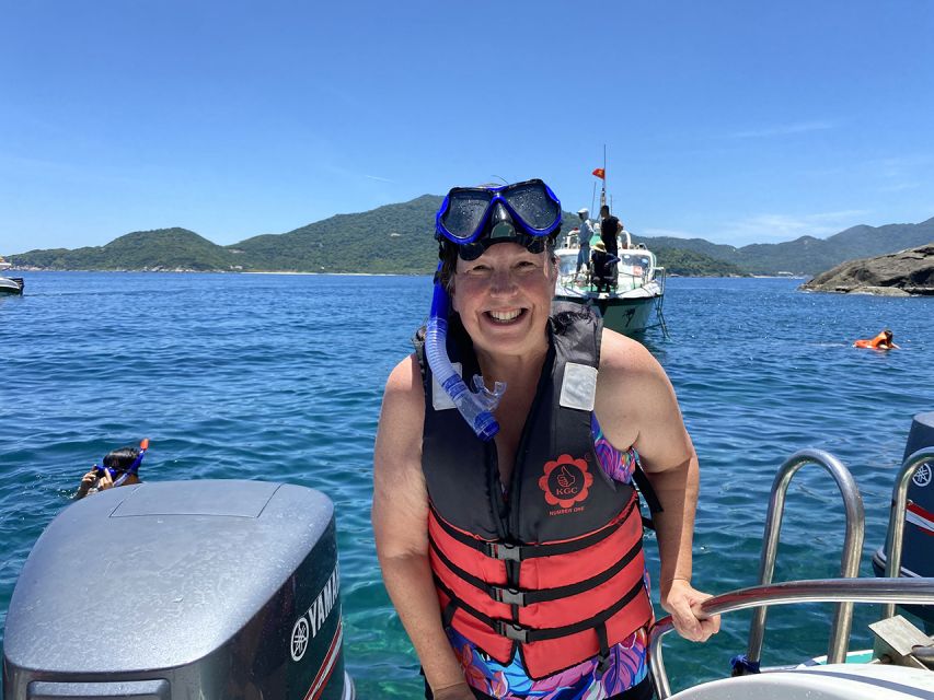 Da Nang/Hoi An: Cham Islands Snorkeling by High-Speed Boat - An early pickup from Da Nang or Hoi An