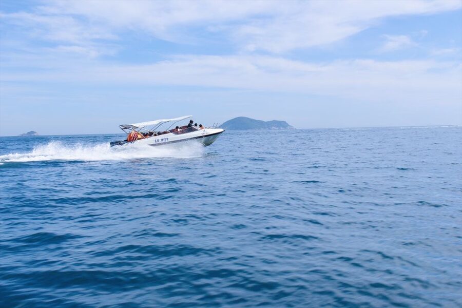Da Nang/Hoi An: Cham Islands Snorkeling by High-Speed Boat - Beach time before the ride home