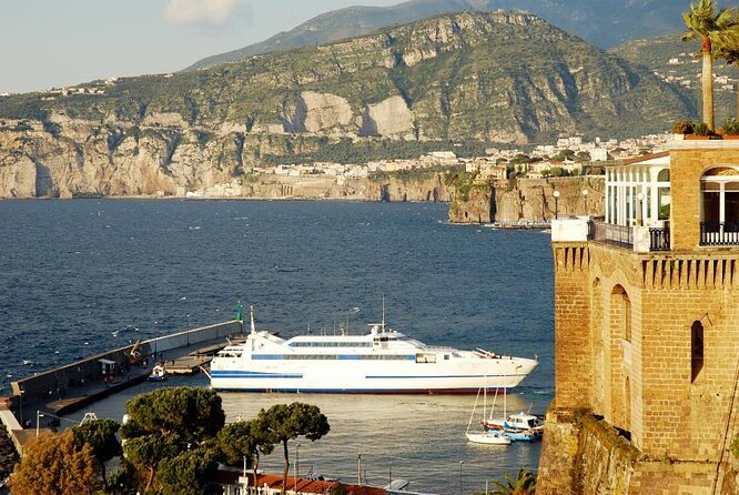 Day to Night Capri Boat Tour with Swim, Snorkel & Aperitif - Key points to know before booking