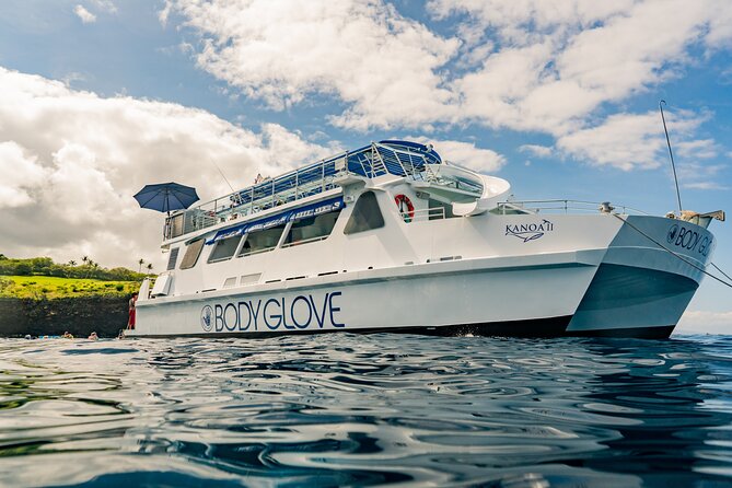 Deluxe Snorkel & Dolphin Watch Aboard a Luxury Catamaran from Kailua-Kona - Leaving Kailua Pier along Kona’s Gold Coast