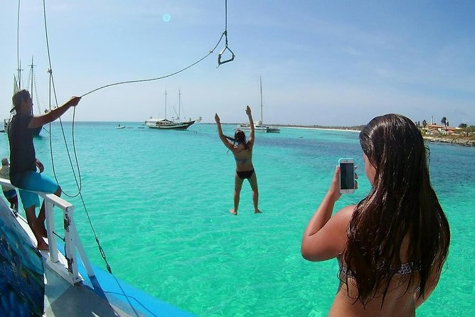 Dolphin Catamaran Snorkel and Sail with Open Bar - Is $69 a good value?