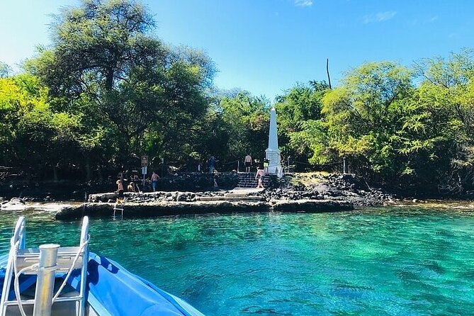 Dolphin, Sea Cave & Captain Cook Snorkel Combo in Kealakekua Bay - Food, gear, and what you should bring