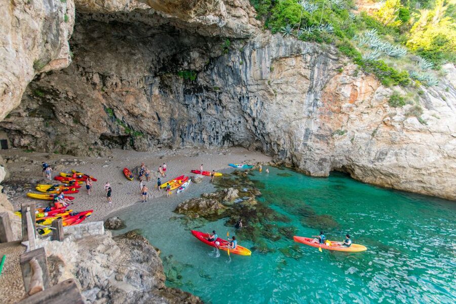 Dubrovnik: 2- or 3-Hour Morning Sea Kayaking & Snorkel Tour - Lokrum from the water