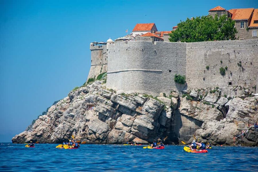 Dubrovnik: 2- or 3-Hour Morning Sea Kayaking & Snorkel Tour - Villa Sheherezade, Lazareti, and Banje Beach