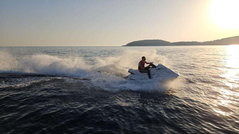 Dubrovnik: Jet Ski Rental with Snorkelling Equipment - Pick One Hour Carefully