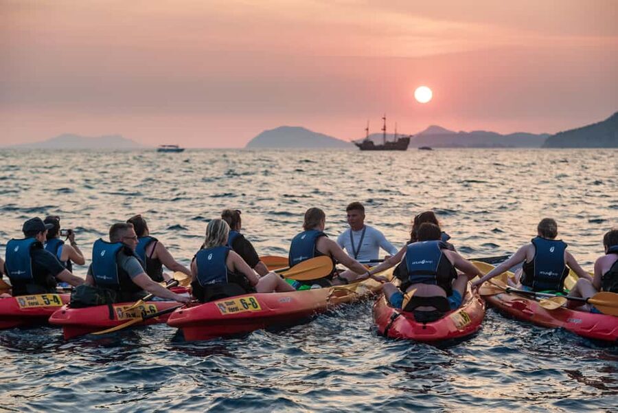 Dubrovnik: Sunset Kayaking and Snorkeling Tour - Should you book this sunset kayak tour?