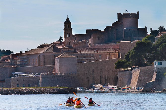 Dubrovnik: Sunset Kayaking & Snorkeling with water &wine - Who should book this Dubrovnik outing?