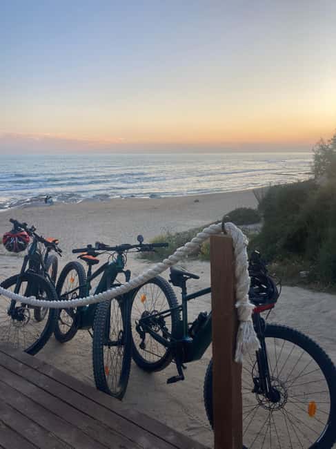 E-Bike Scala dei Turchi: Food tasting, villages, snorkeling, nature reserve - Practical details that can affect your day