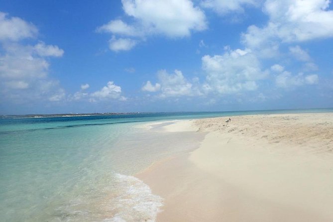 Exclusive Supreme Snorkeling Tour - Snorkeling above the Amazing Wall