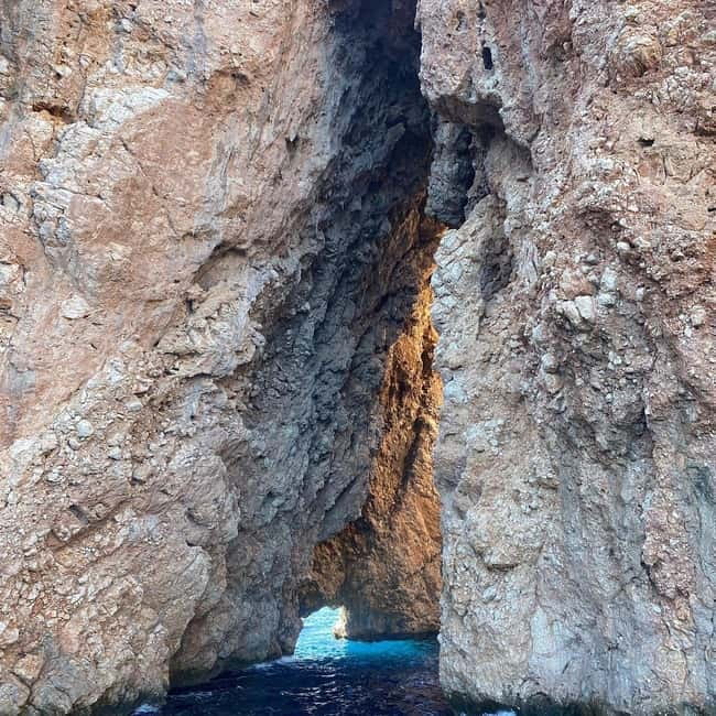 From Antalya/Kemer: Suluada Boat Trip w/Lunch & Snorkeling - Who should book this experience?