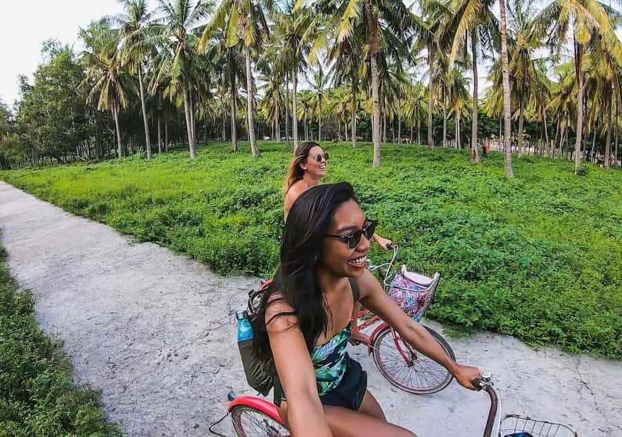 From Bali: 2-Day Private Gili Island Snorkel Tour with Hotel - A two-day island break from Bali