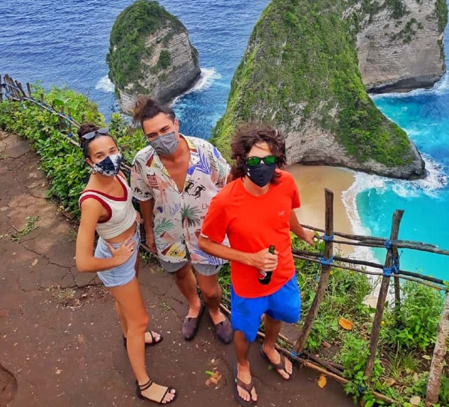From Bali: West Nusa Penida & Snorkeling Small Group Tour - Angels Billabong is a natural pool with a practical warning
