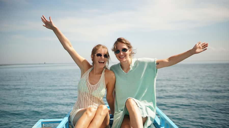 From Gili Trawangan: Gili Islands Snorkeling Boat Tour - Why the Gili Islands are best seen from the water