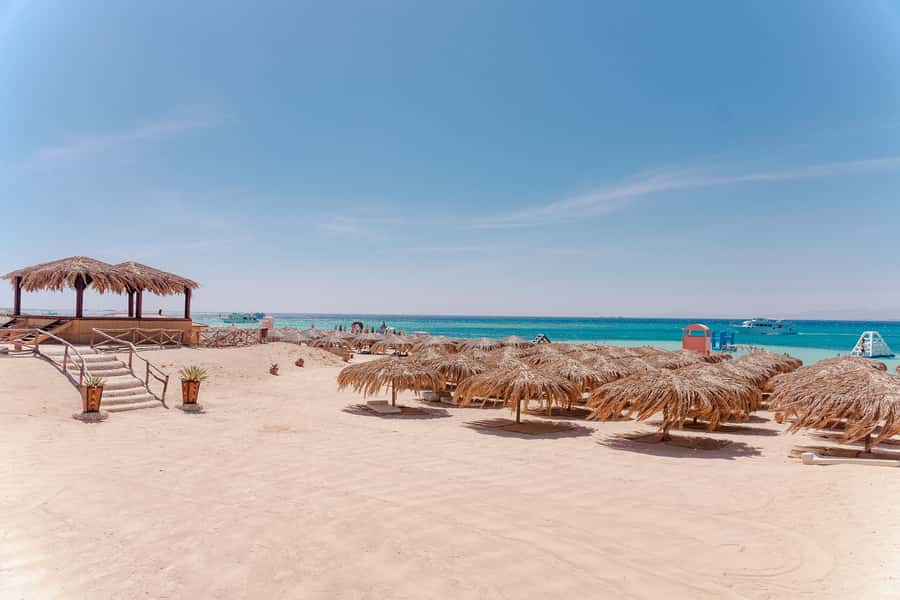 From Hurghada: Paradise Island Snorkeling Cruise with Lunch - Who should book this excursion?