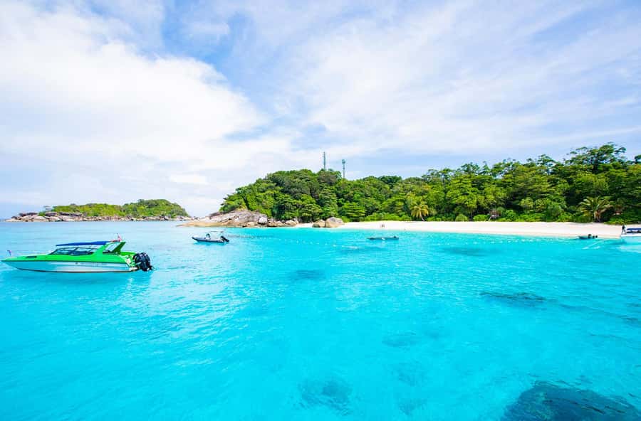 From Khao Lak: Similan Islands Snorkeling Trip with Lunch - Koh Payu brings the best reef time
