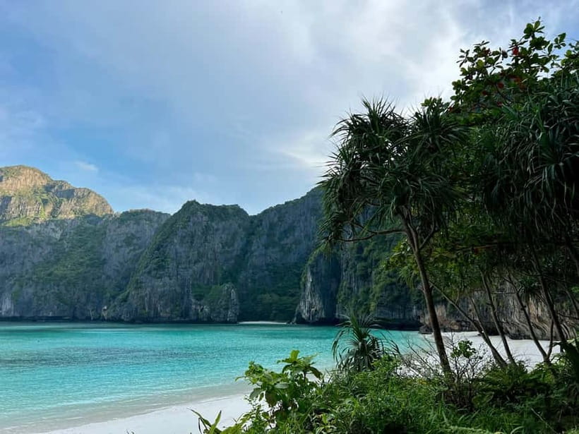 From Phi Phi: Maya Bay HalfDay Longtail Boat with Snorkeling - Maya Bay: the headline hour