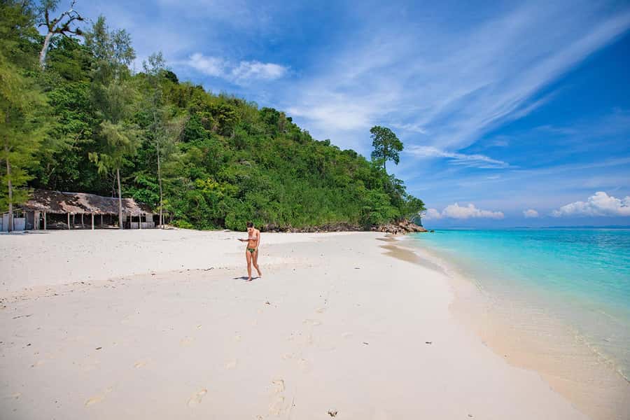 From Phuket: Lazy Snorkel & Explore at Bamboo & Phi Phi - Pileh Lagoon for swimming and paddleboarding