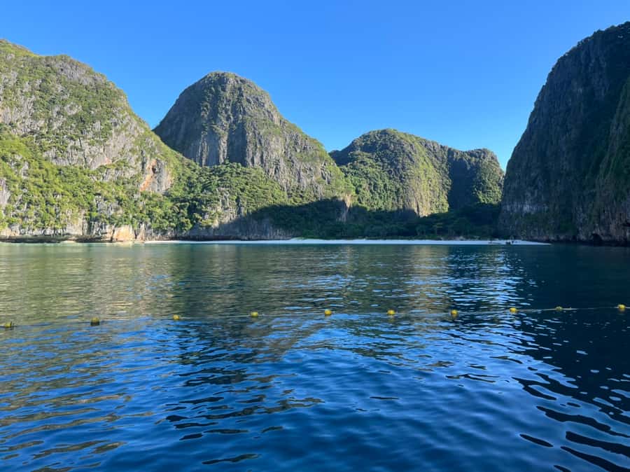 From Phuket: Phi Phi and Maya Bay Snorkeling by Speedboat - Timing, weather and what to pack
