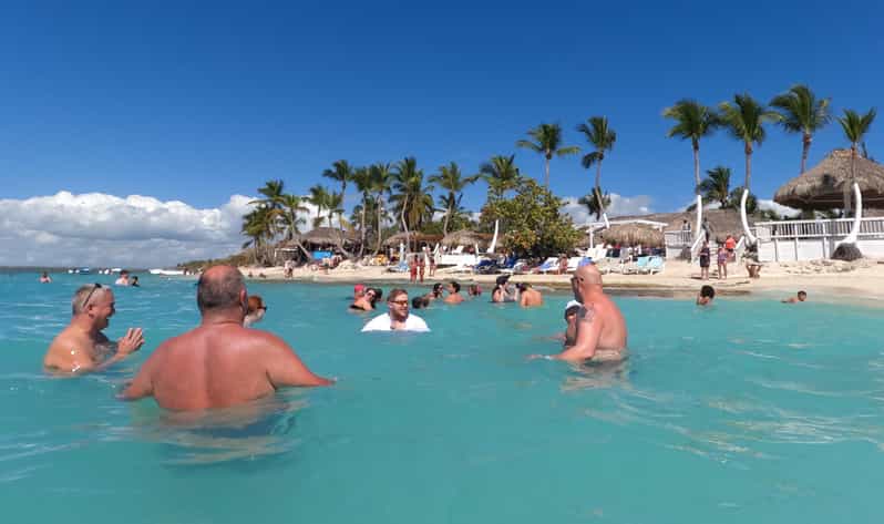 From Punta Cana or Bayahibe: Catalina Island with Snorkeling - What $58 buys you