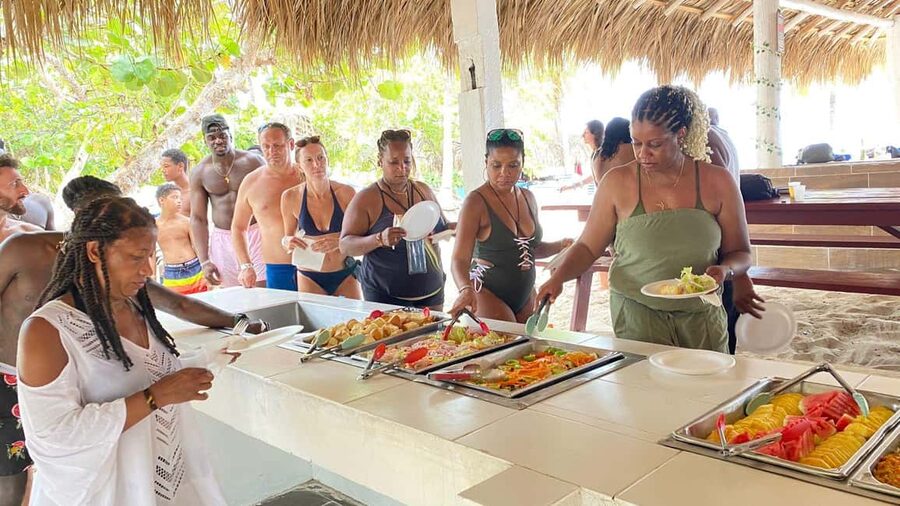 From Punta Cana or Bayahibe: Catalina Island with Snorkeling - Should you book it?