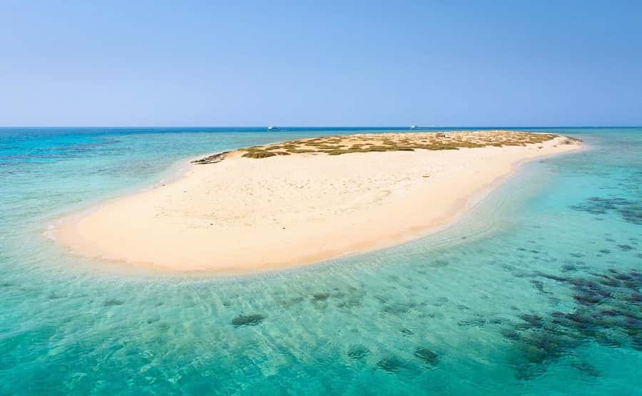 From Sharm: White Island and Ras Mohamed Snorkeling Trip - White Island and the changing tide