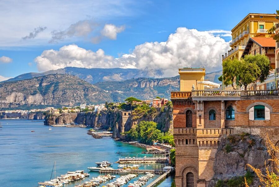 From Sorrento: Capri Boat Tour with Snorkeling & Drinks - Practical details that can make the day easier