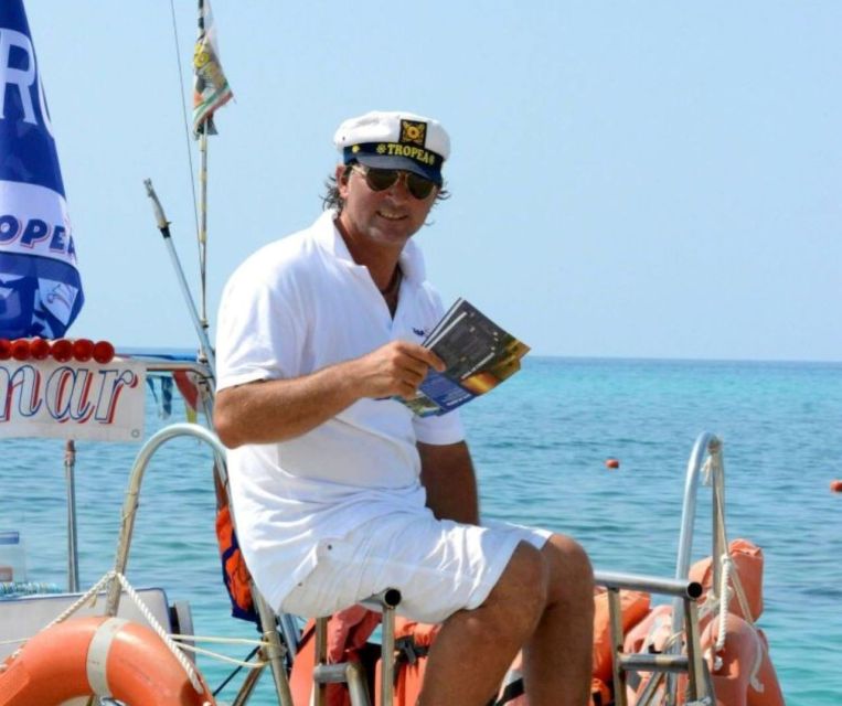 From Tropea: Capo Vaticano boat tour with snorkel & aperitif - Music, dancing, and the Italian aperitif