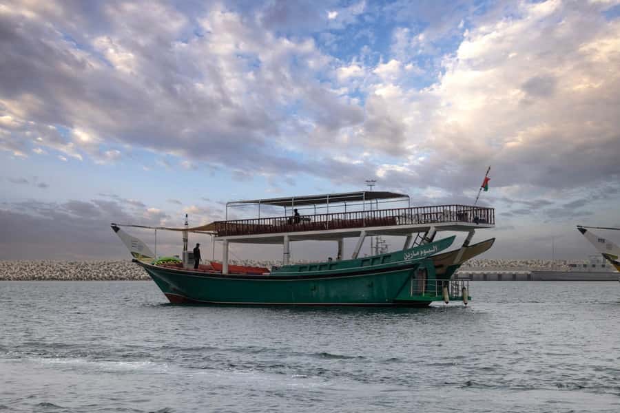 From UAE: Musandam Dibba Day Trip (Oman) - Boarding the dhow at Dibba