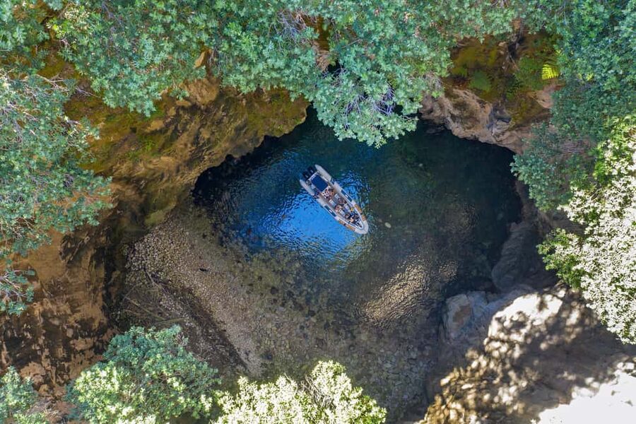 From Whitianga: Cathedral Cove Cruise with Snorkeling - What Captain Brian adds to the outing