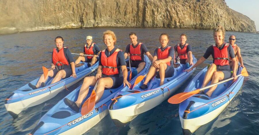 Fuerteventura: 2-Hour Kayaking and Snorkeling Excursion - Leaving La Lajita by kayak