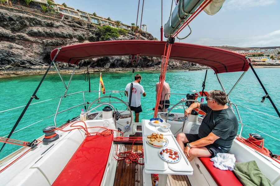 Fuerteventura: Sailing with Snorkeling and Dolphin Watching - How long the trip really feels