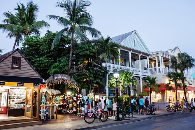 Full-Day Key West Tour and Coral Reef Snorkeling with Open Bar - Service can vary from excellent to frustrating