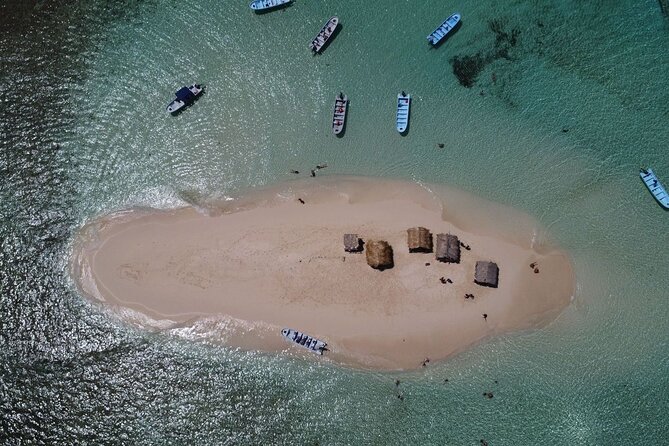Full-Day Tour to Punta Rucia and Cayo Arena with Snorkeling - Who will enjoy this day most