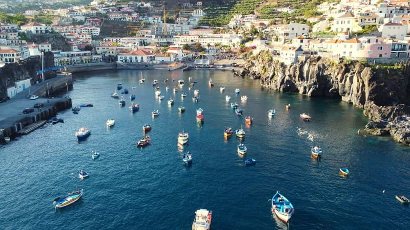 Funchal: Private Boat Tour w/Snorkel & Paddle up 11 people - Why the private format matters