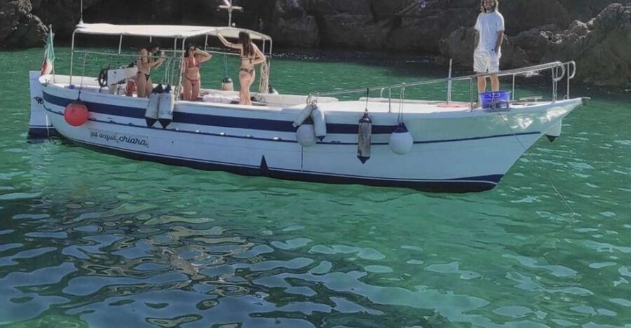 Gaeta: Guided Boat Tour with Snorkeling Experience - Angioino and Aragonese castles from the sea