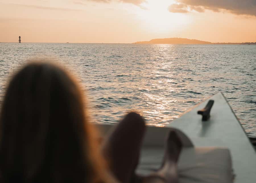 Gili Islands: 4-in-1 Catamaran Snorkeling Experience - What the five-hour schedule means for you