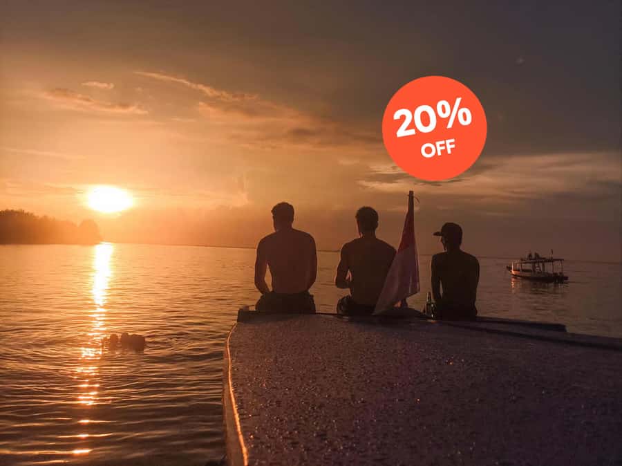 Gili Trawangan: Gili Islands Sunset Boat Tour and Snorkeling - Key points before you book