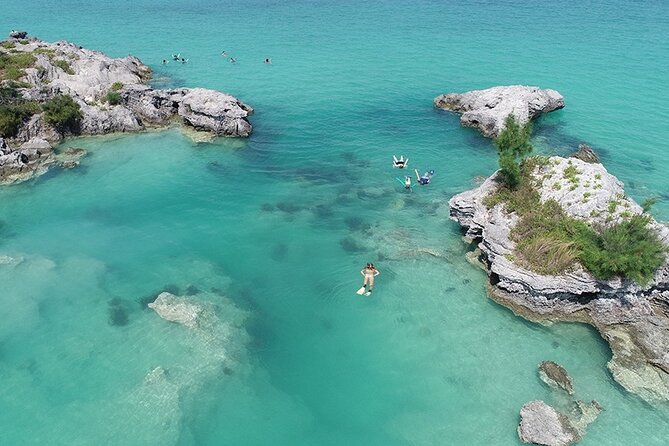 Glass Bottom Boat and Snorkeling Combo in Bermuda - Why the Vixen makes this more than a standard boat ride