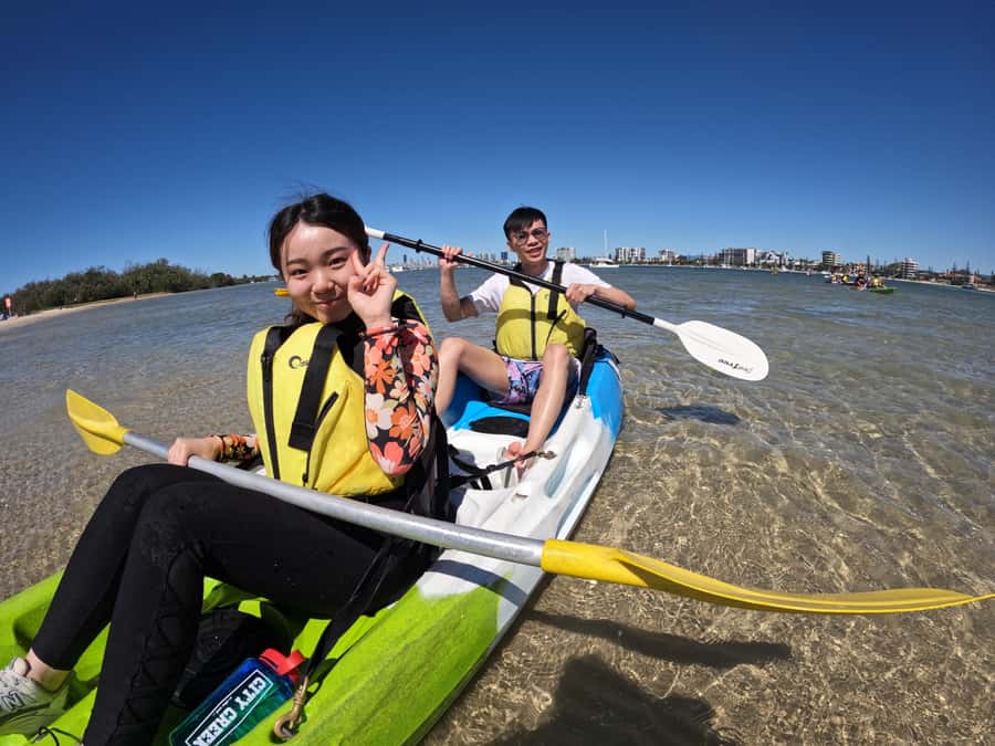 Gold Coast: Kayaking & Snorkelling Tour with Fish Feeding - Meeting point and practical planning