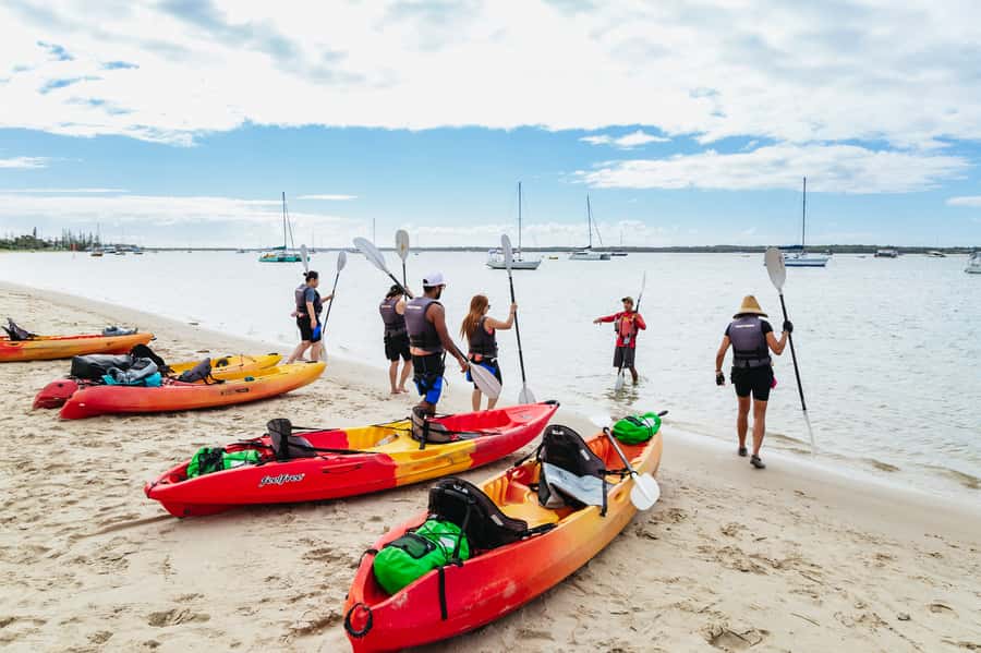 Gold Coast: Wave Break Island Kayaking & Snorkeling tour - Snorkelling beside the rocky reef