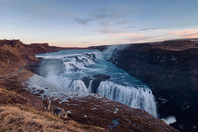 Golden Circle & Snorkeling in Silfra From Reykjavík with Free Photos - Why Silfra makes this 10-hour tour different