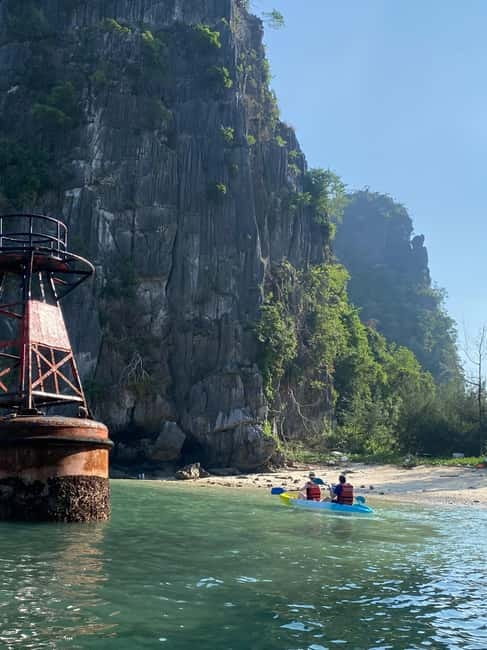 Half day Lan Ha Bay : Boat Trip , Kayaking,Snorkel - Setting out from Cat Ba Town